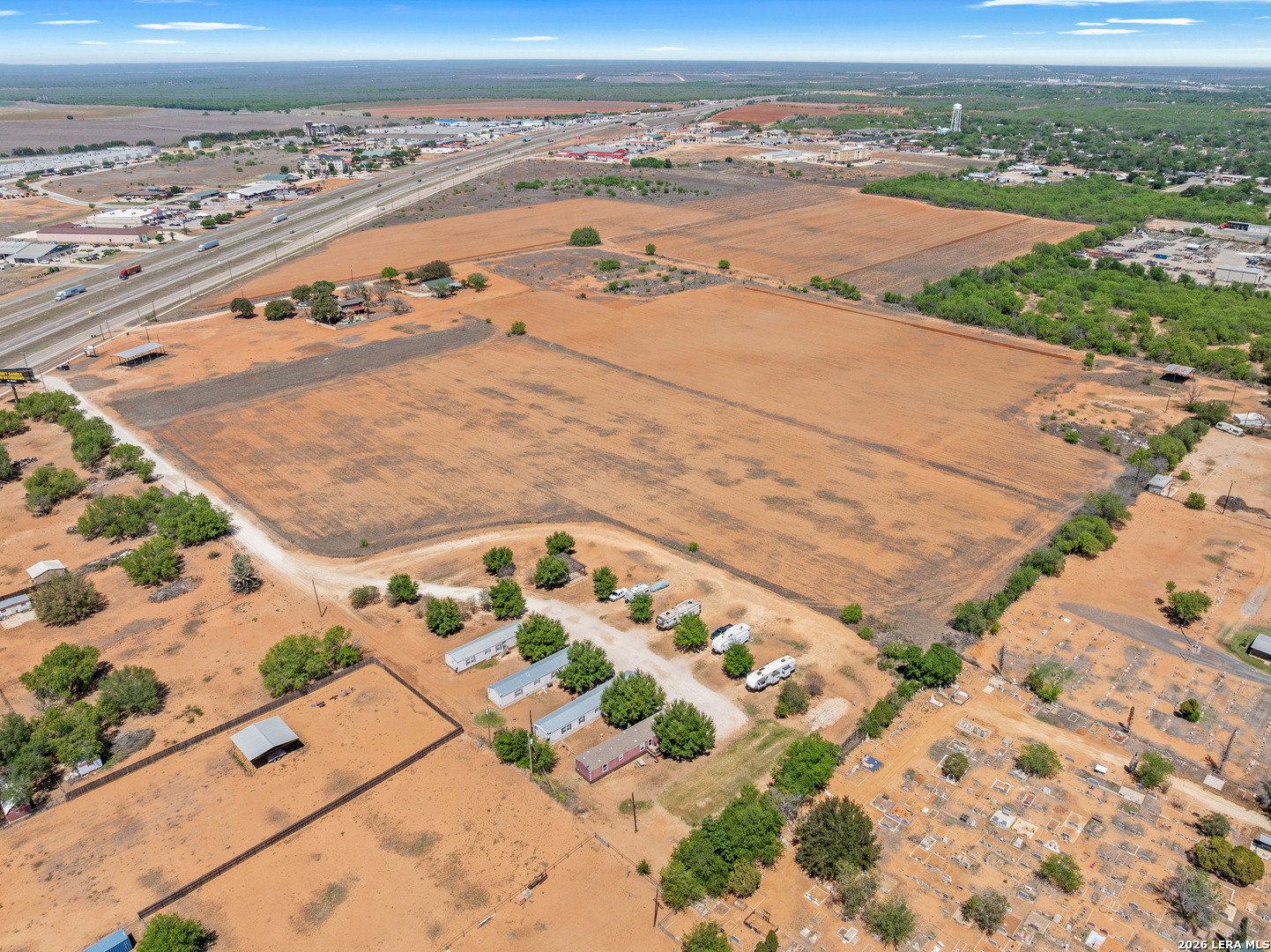 865 Interstate 35 #1 Pearsall TX 78061