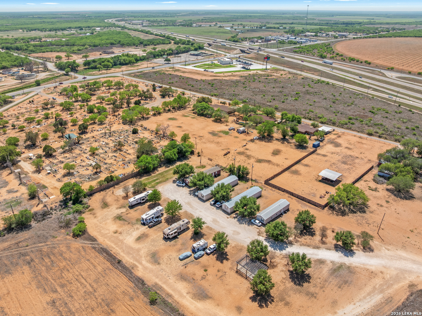 865 Interstate 35 #1 Pearsall TX 78061