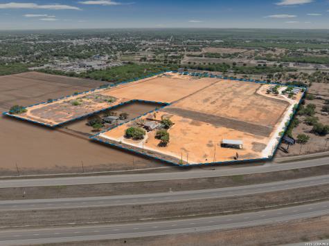 865 Interstate 35 #1 Pearsall TX 78061