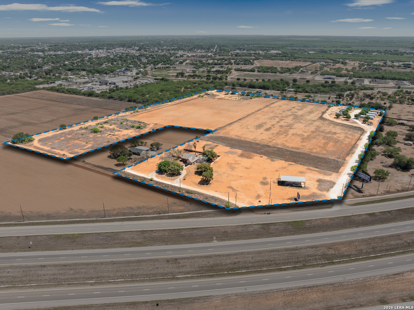 865 Interstate 35 #1 Pearsall TX 78061