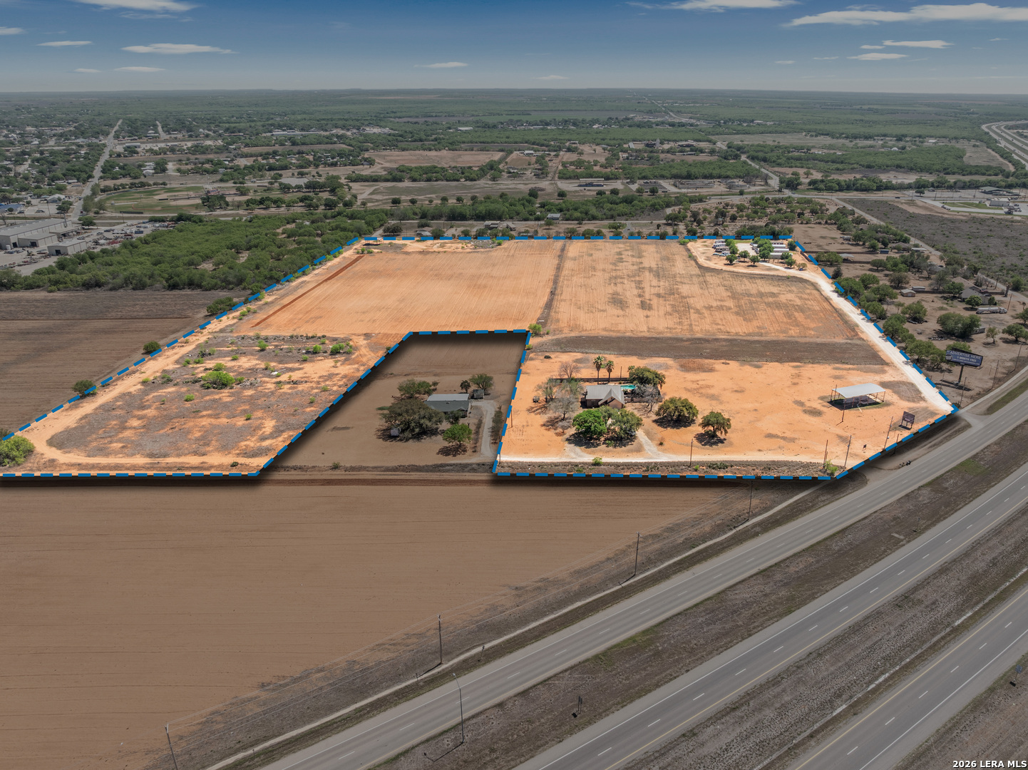 865 Interstate 35 #1 Pearsall TX 78061