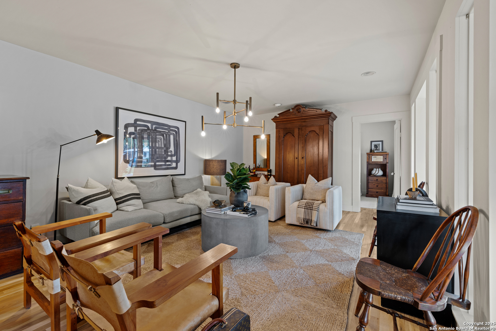 103 N. Cherry Fredericksburg TX 78624