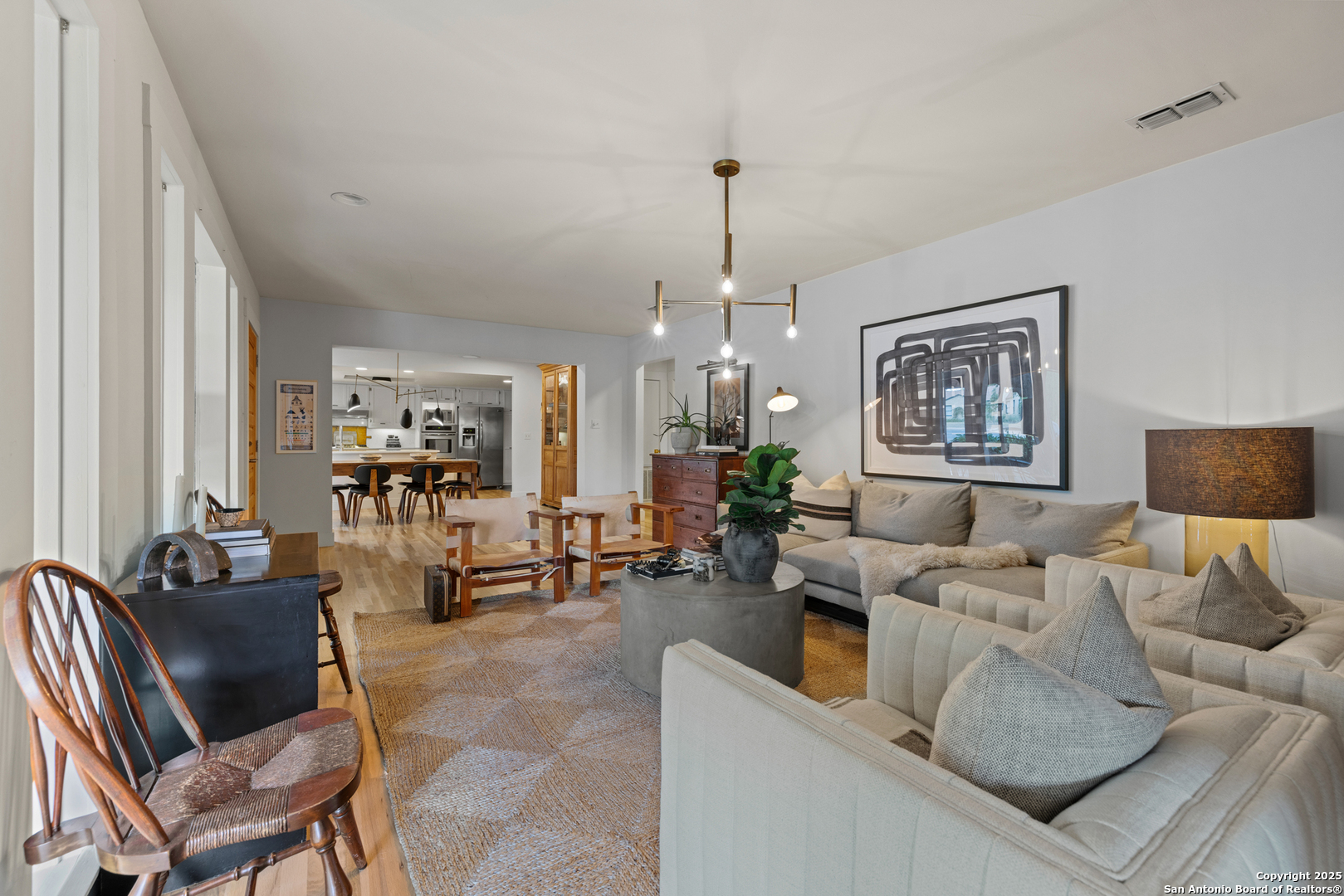 103 N. Cherry Fredericksburg TX 78624