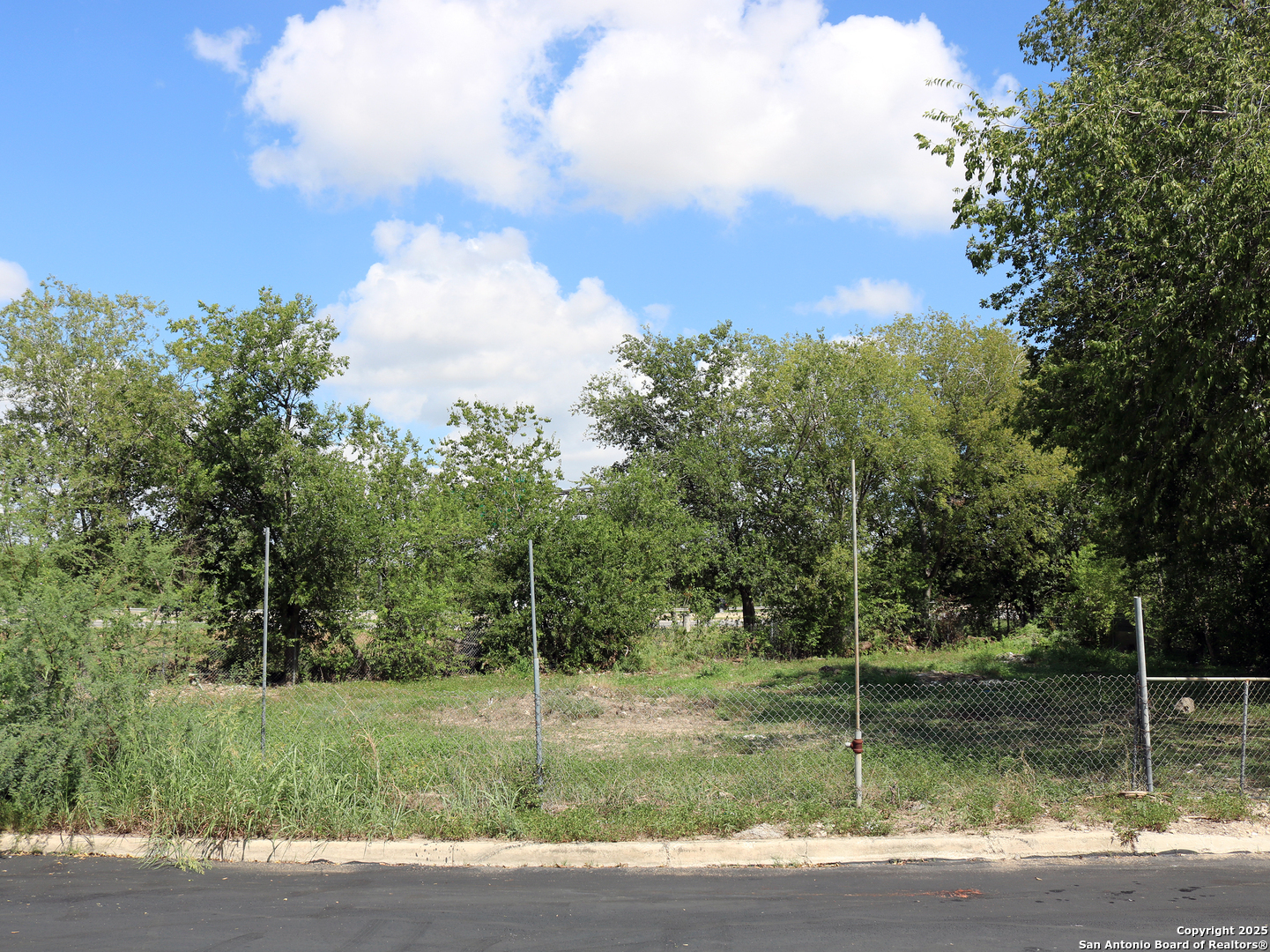 751 Yucca San Antonio TX 78220