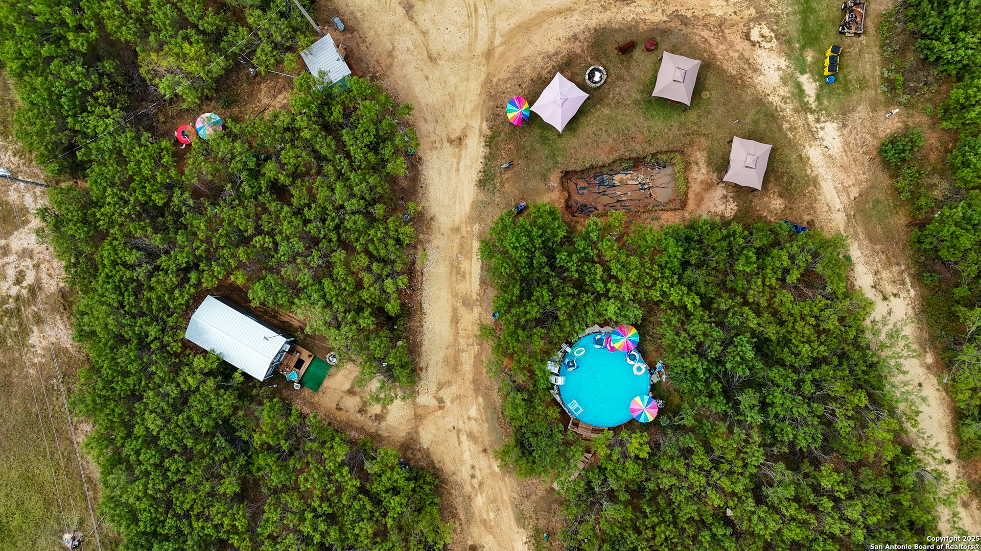 15725 Interstate 35 Moore TX 78057