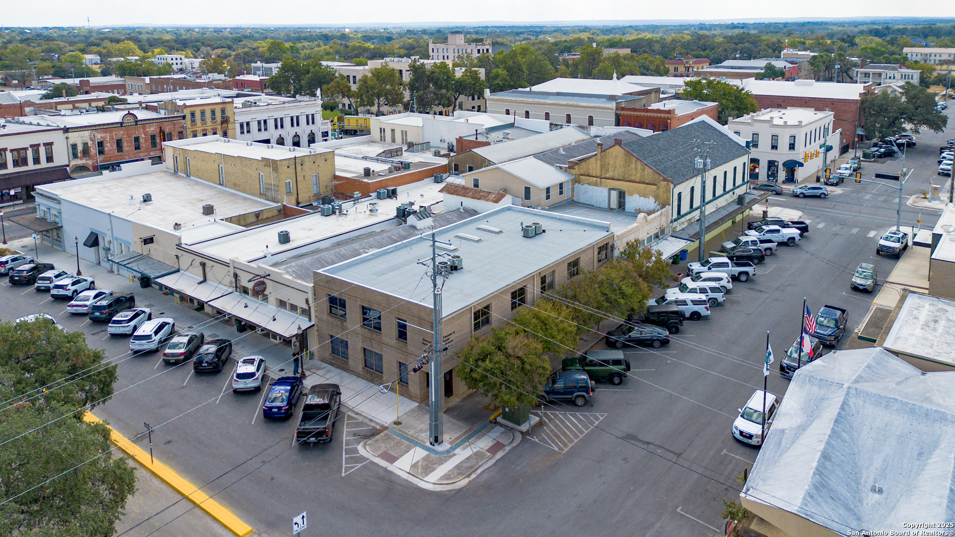 113 W Gonzales Seguin TX 78155