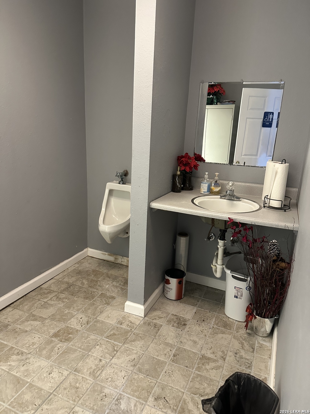 815 Albert San Antonio TX 78207