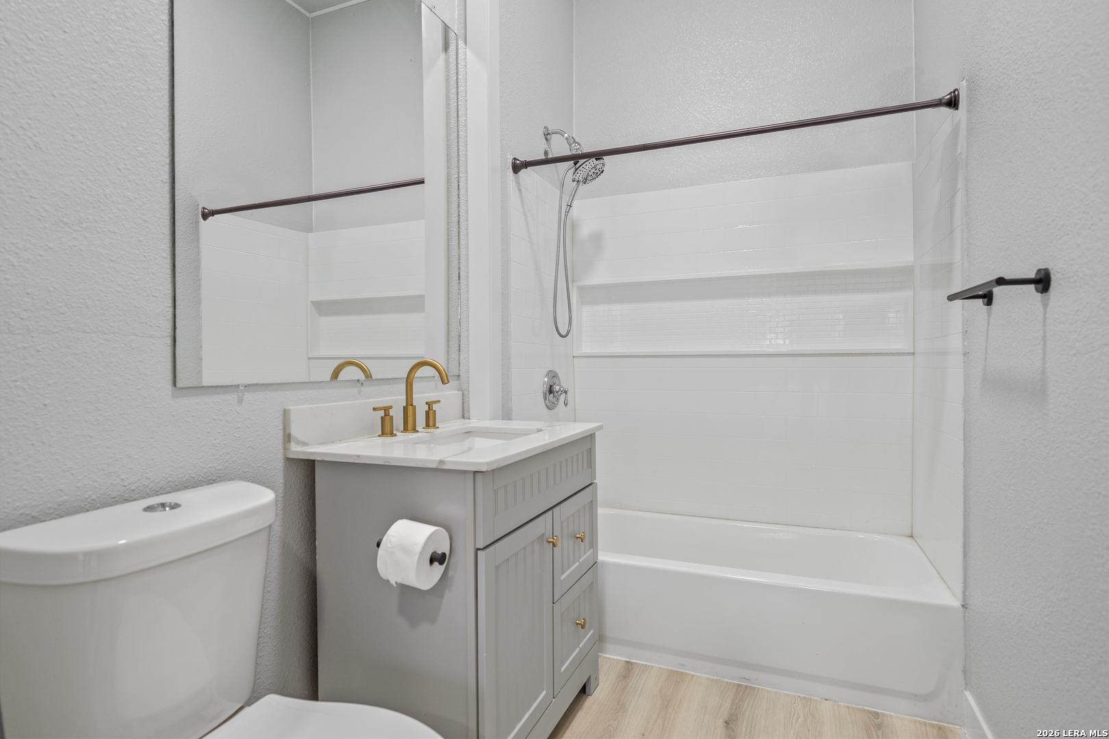 6901 Wt Montgomery San Antonio TX 78252