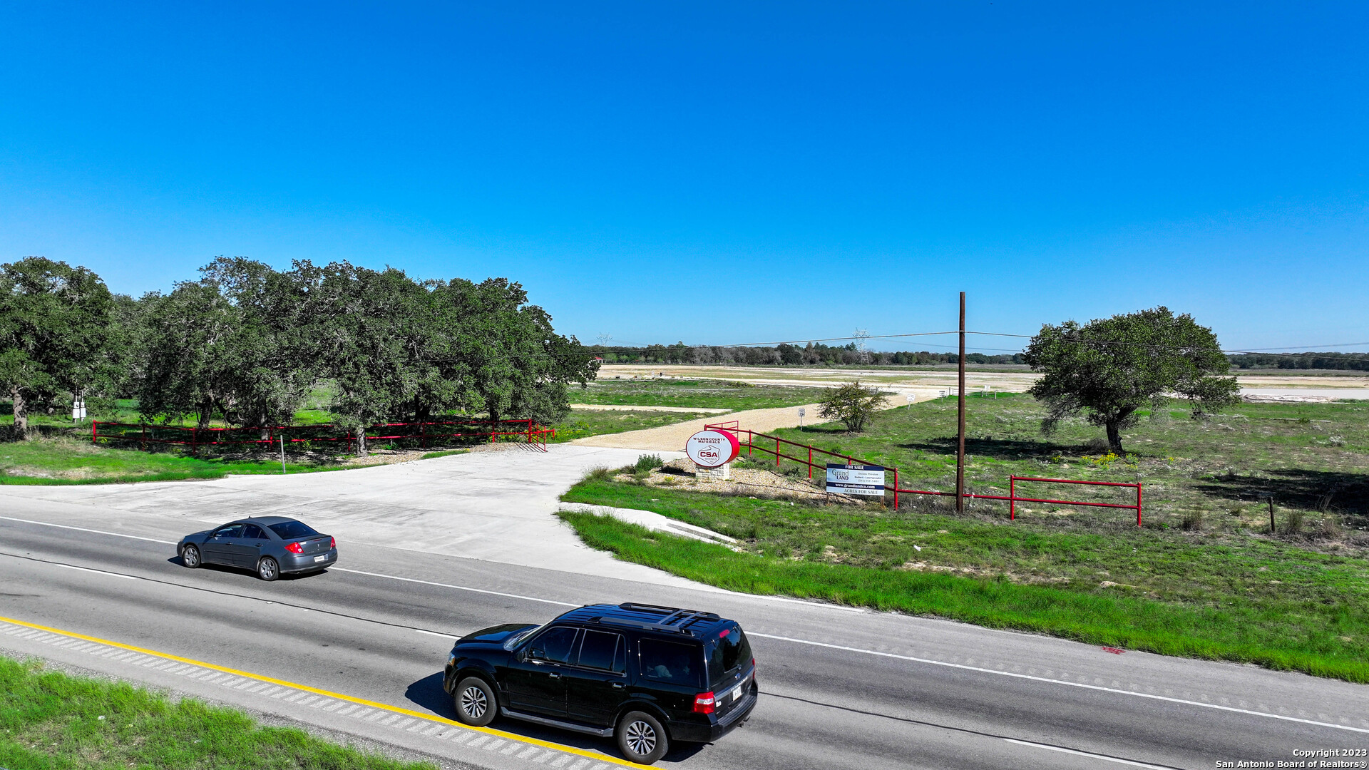 6506 Us Highway 181 N Floresville TX 78114