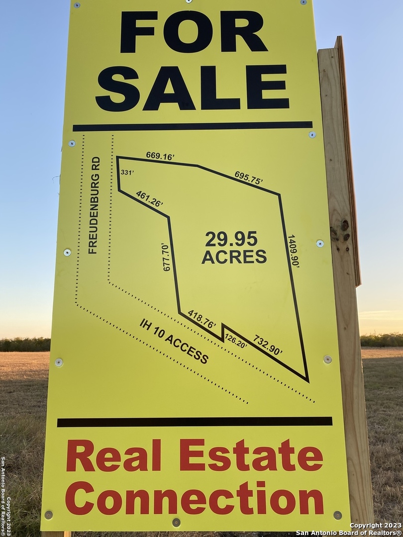 12030 E Interstate 10 San Antonio TX 78109