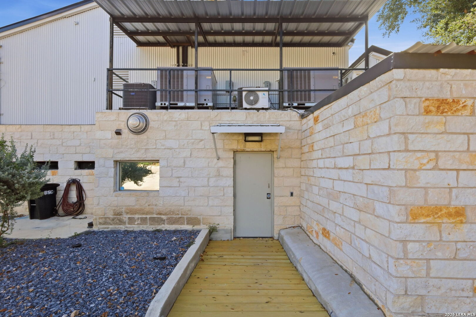 7710 W Interstate 10 San Antonio TX 78230