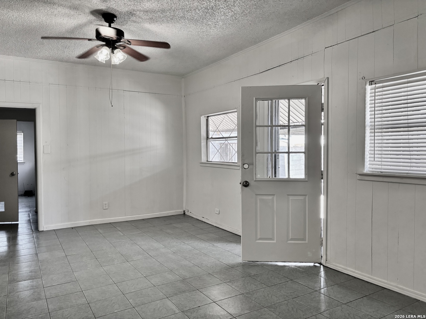 351 E Southcross San Antonio TX 78214