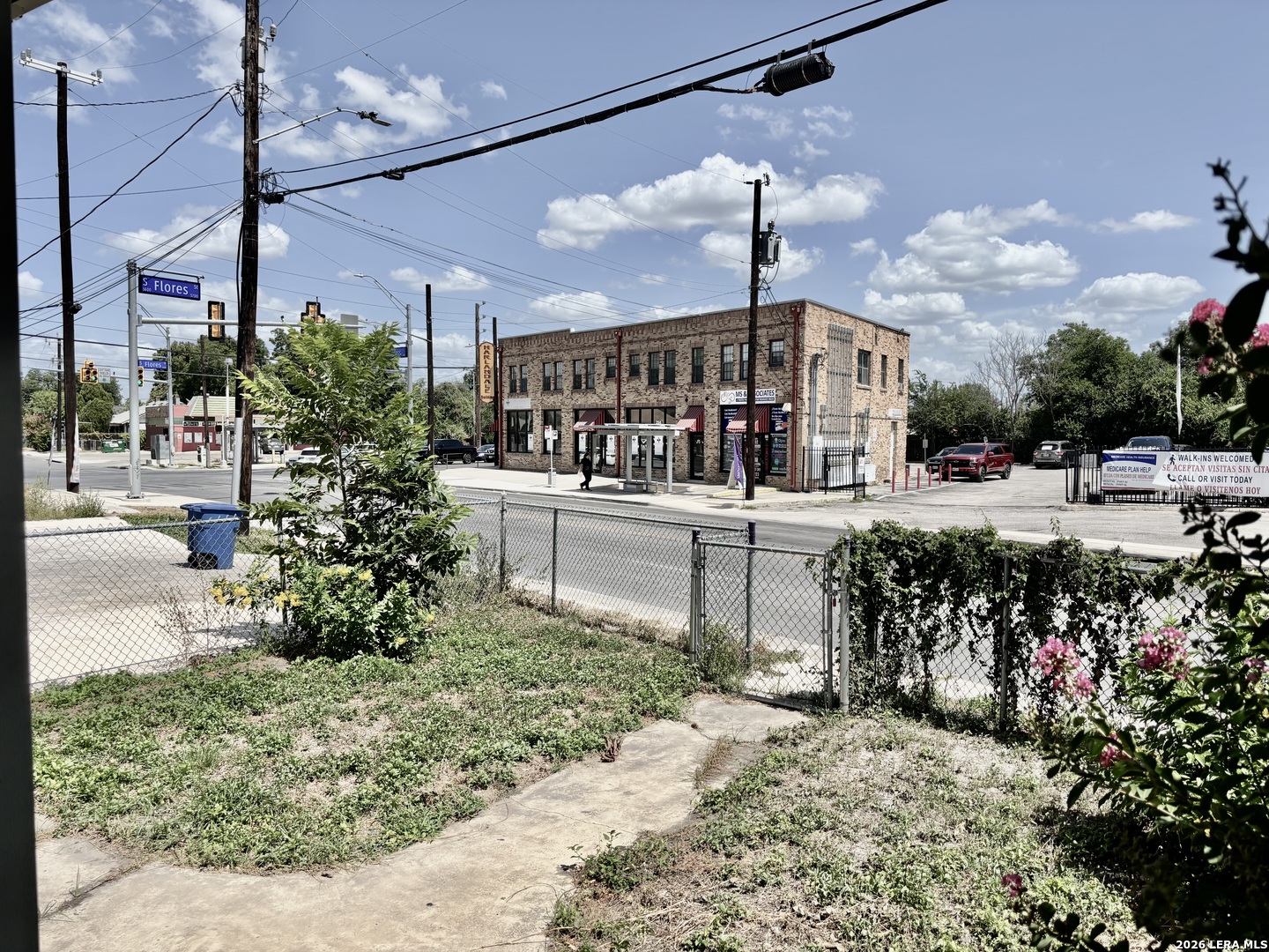 351 E Southcross San Antonio TX 78214