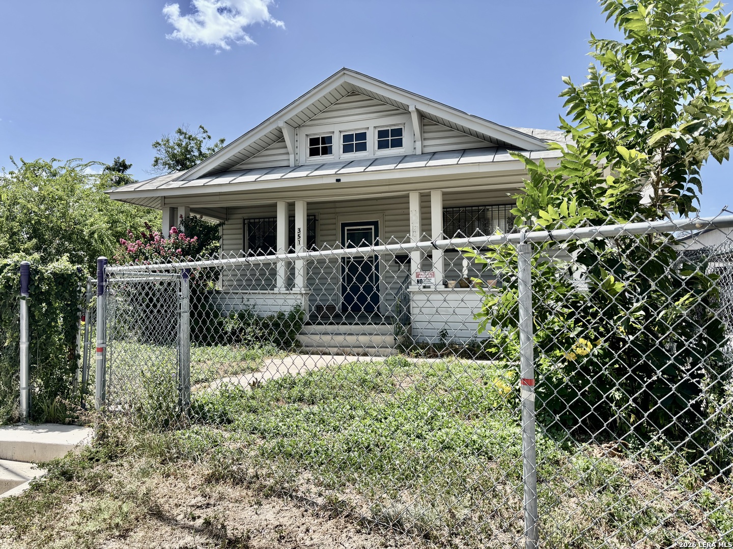 351 E Southcross San Antonio TX 78214