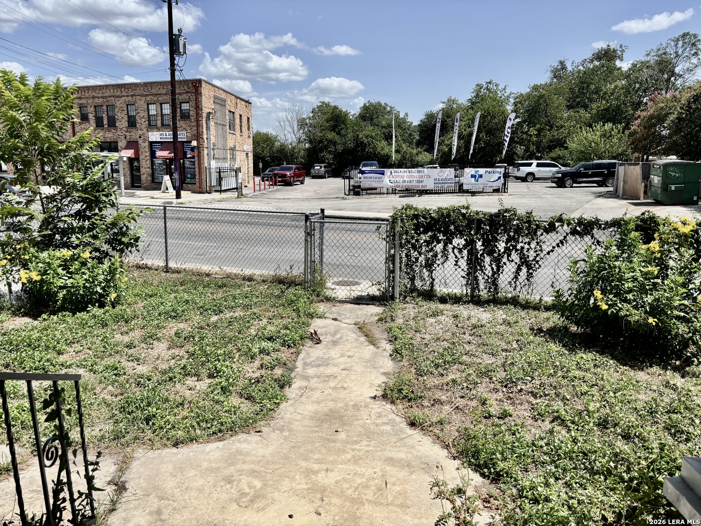 351 E Southcross San Antonio TX 78214