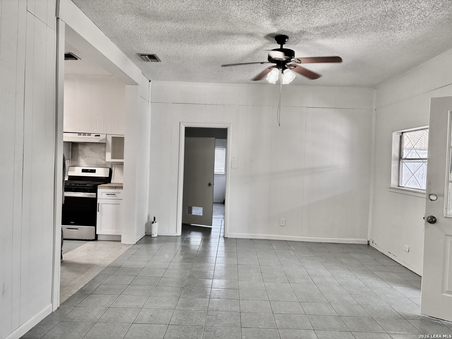 351 E Southcross San Antonio TX 78214