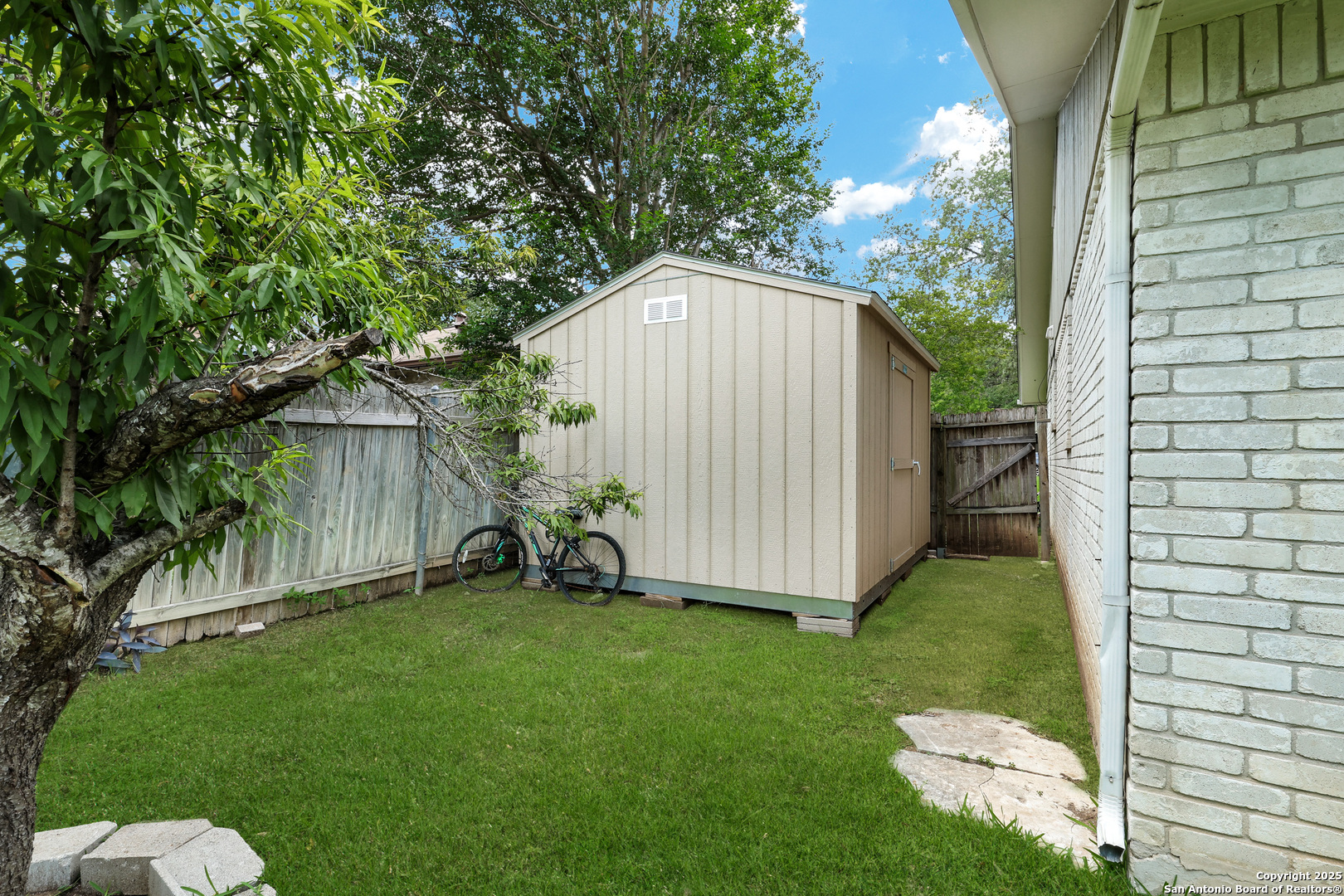 14211 Chadbourne San Antonio TX 78232