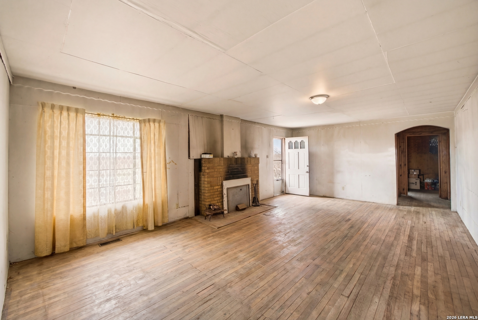 4988 S Loop 1604 E Elmendorf TX 78112