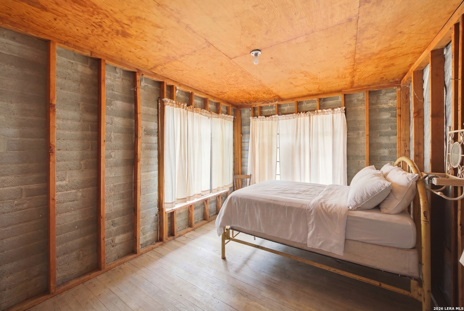 4988 S Loop 1604 E Elmendorf TX 78112