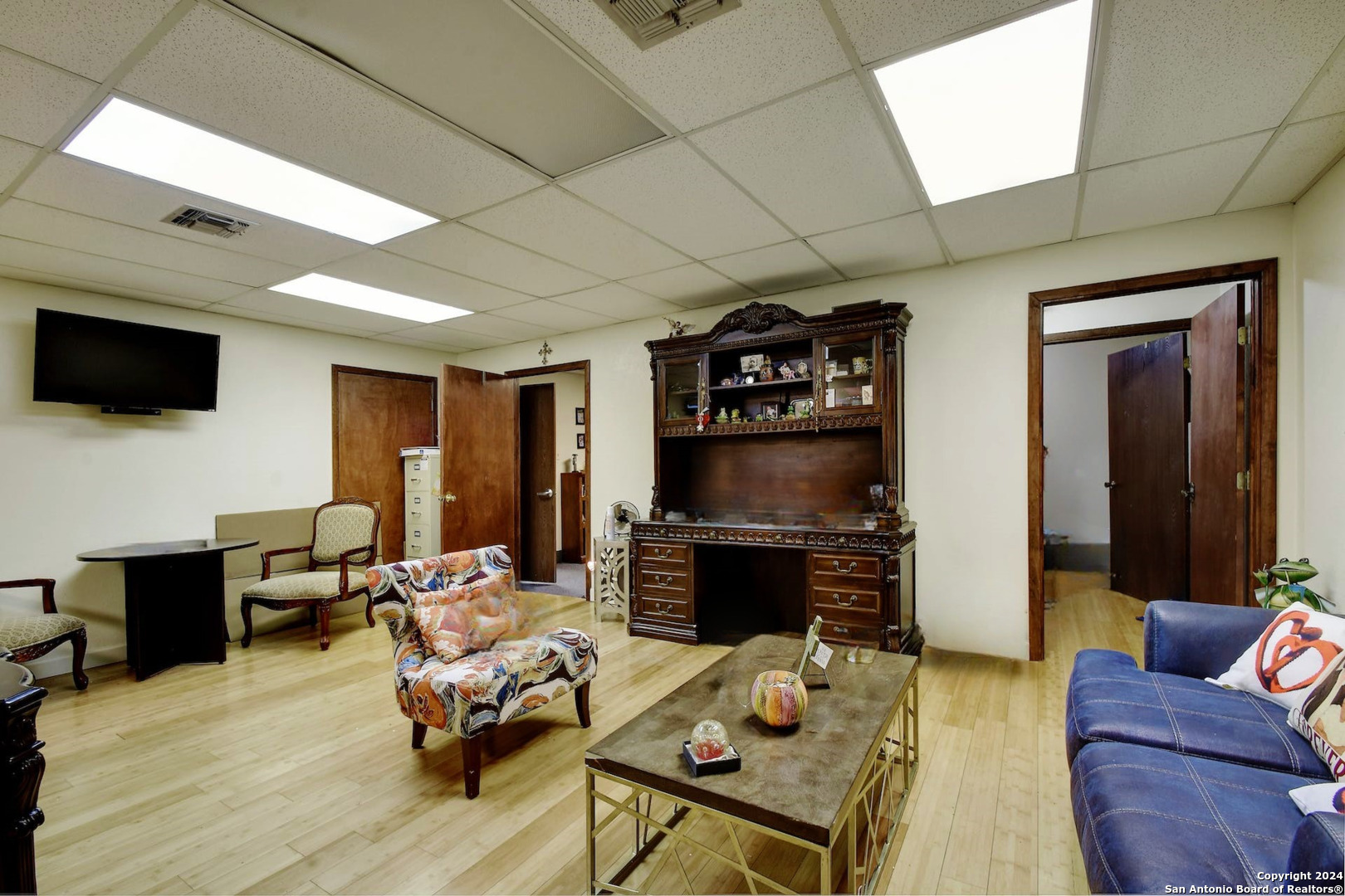 120 N Mesquite Street San Antonio TX 78202