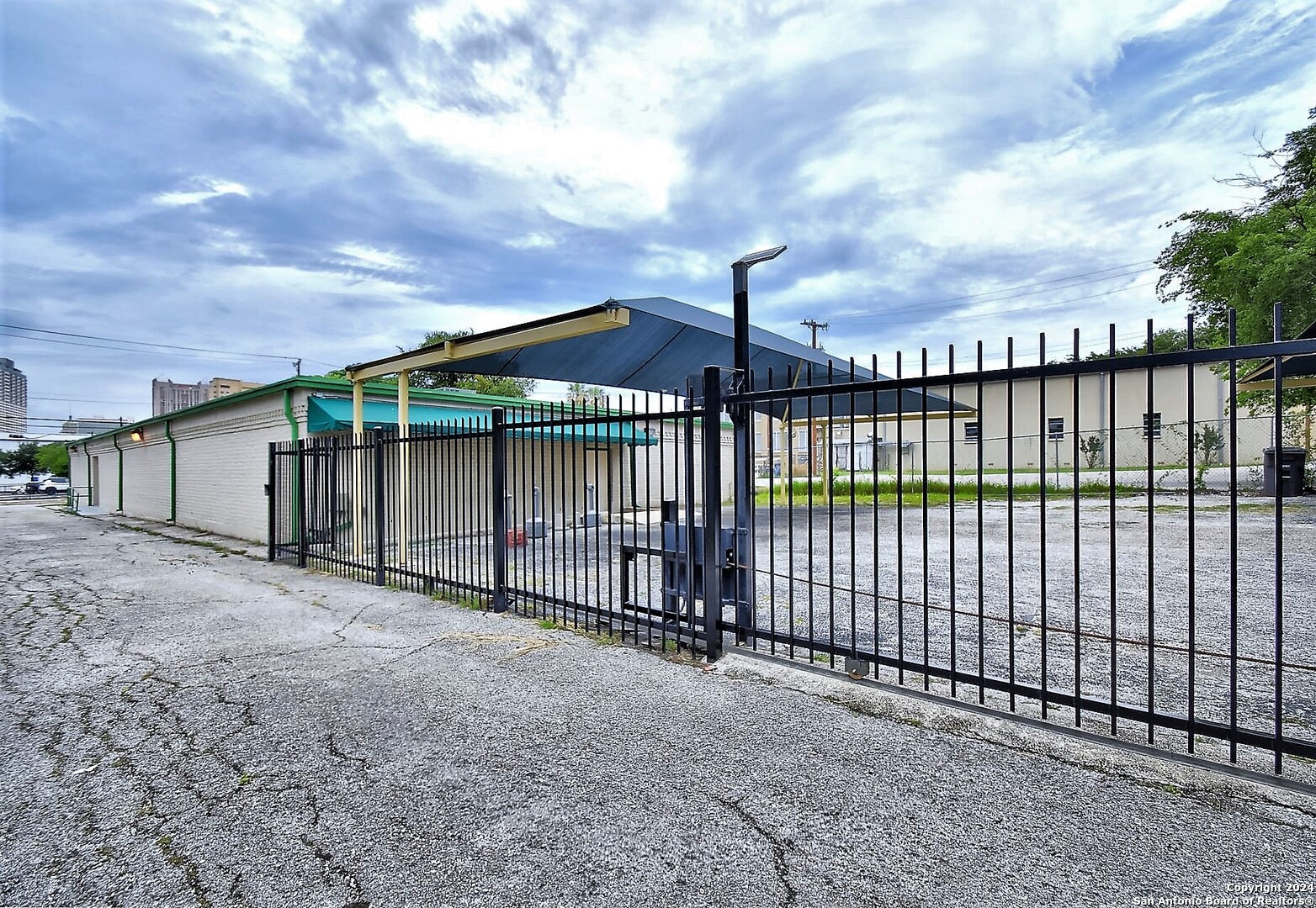 120 N Mesquite Street San Antonio TX 78202