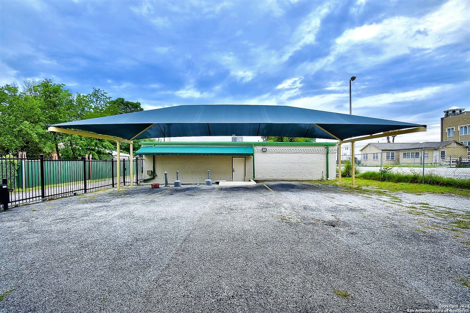 120 N Mesquite Street San Antonio TX 78202