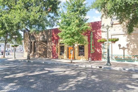 425 -427 S Street Marys San Antonio TX 78205