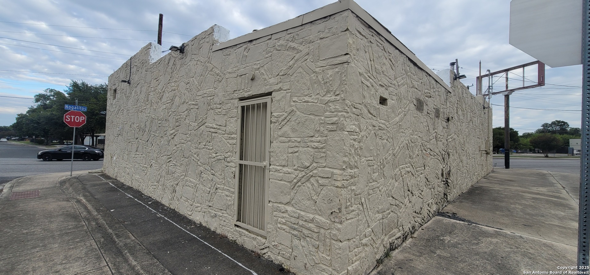 3105 Nogalitos San Antonio TX 78225