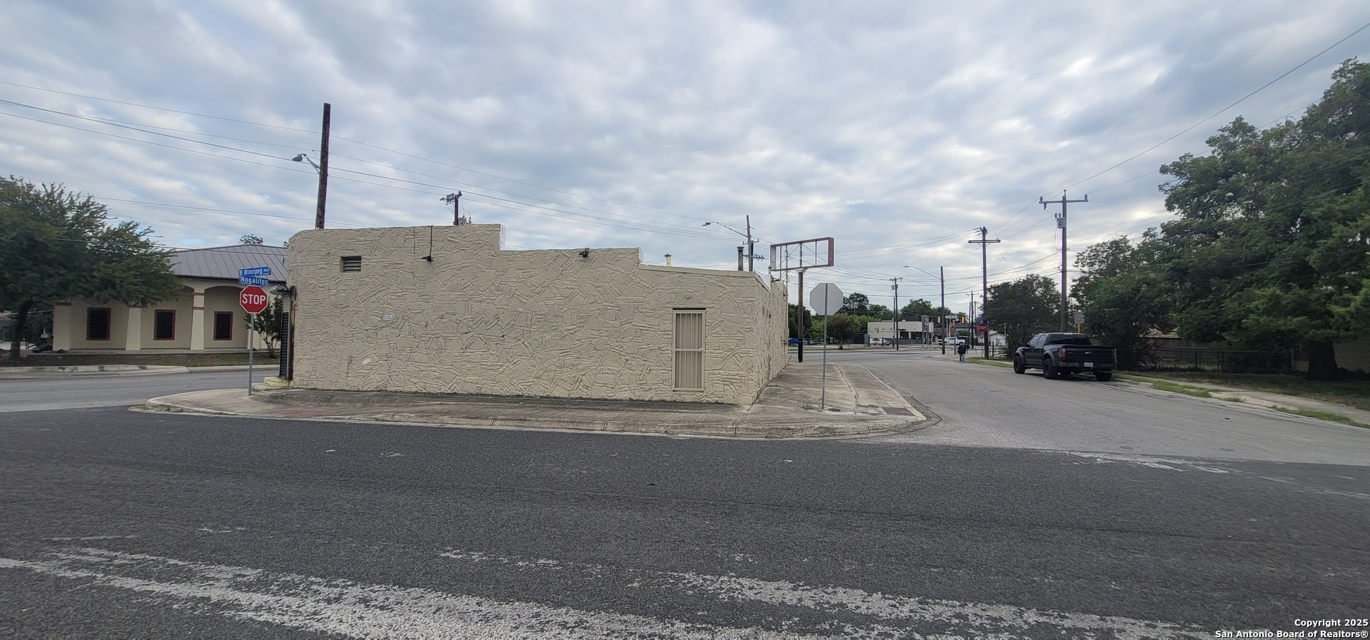 3105 Nogalitos San Antonio TX 78225