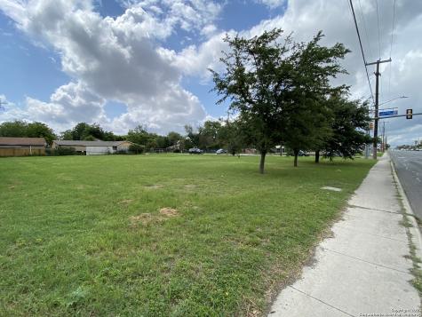 1821 Fitch Street San Antonio TX 78211