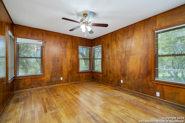 932 Toepperwein Road Converse TX 78109