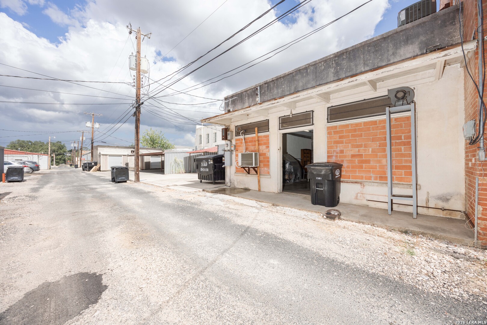 1118 18th Street Hondo TX 78861