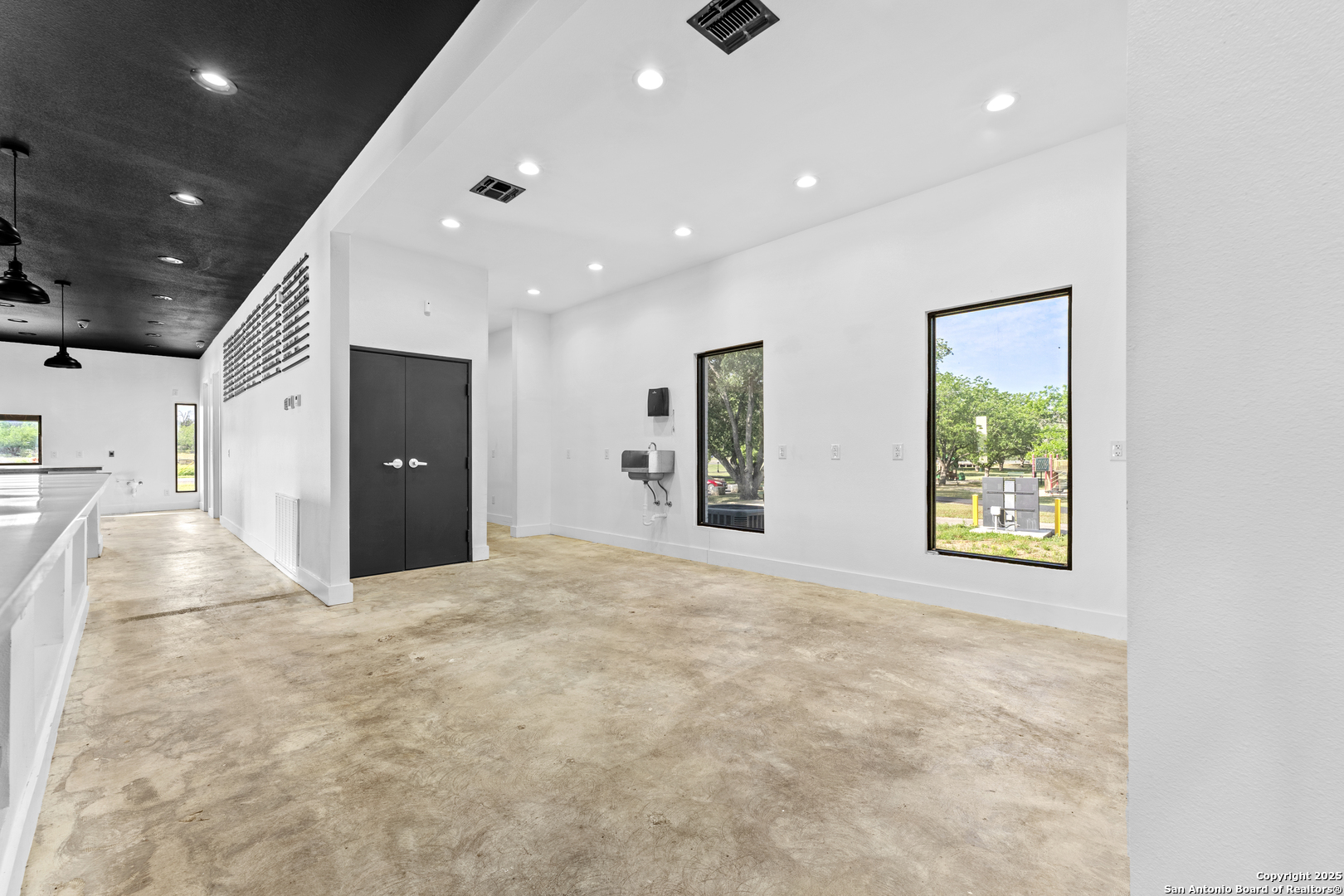 1301 Hospital Boulevard Floresville TX 78114