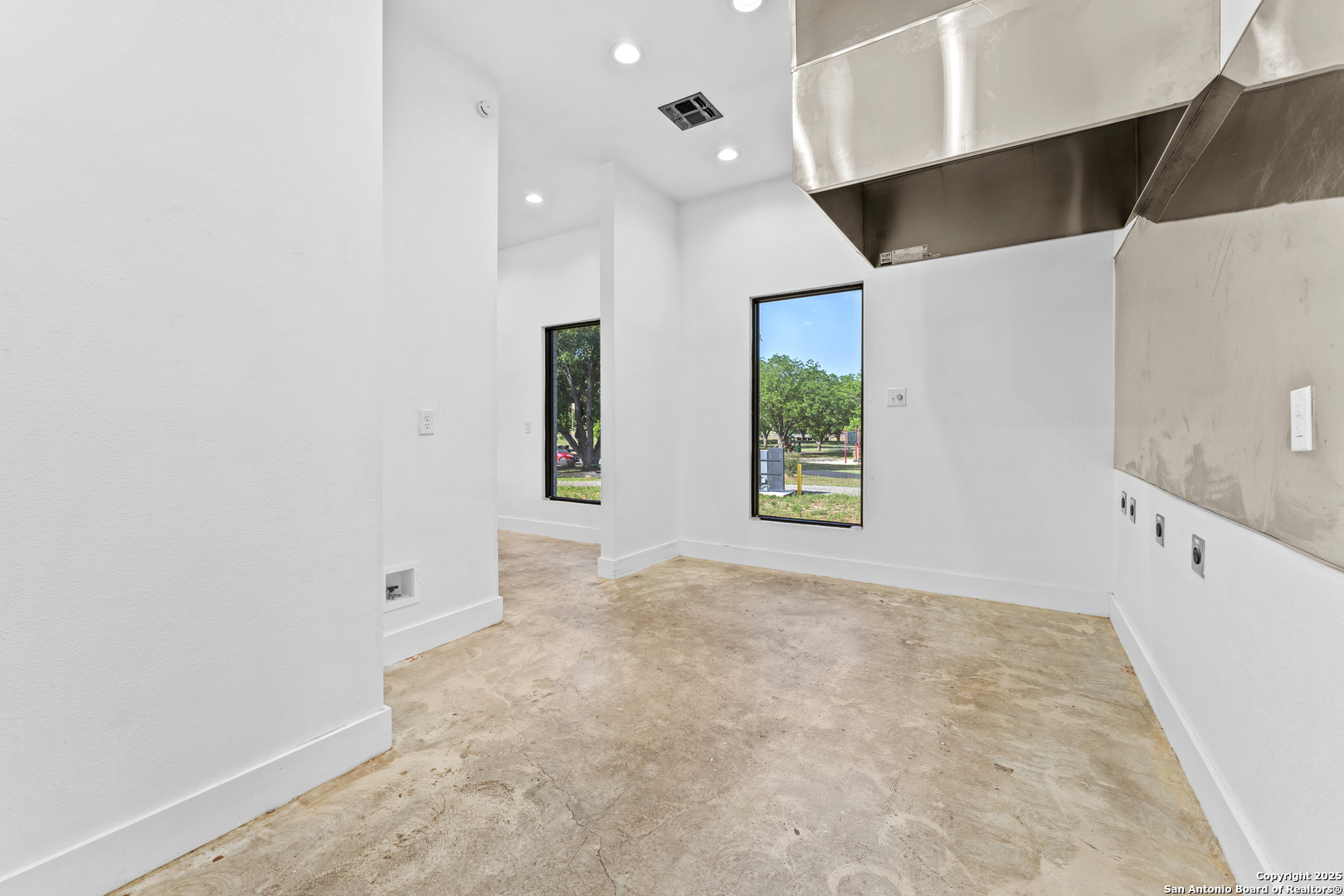 1301 Hospital Boulevard Floresville TX 78114