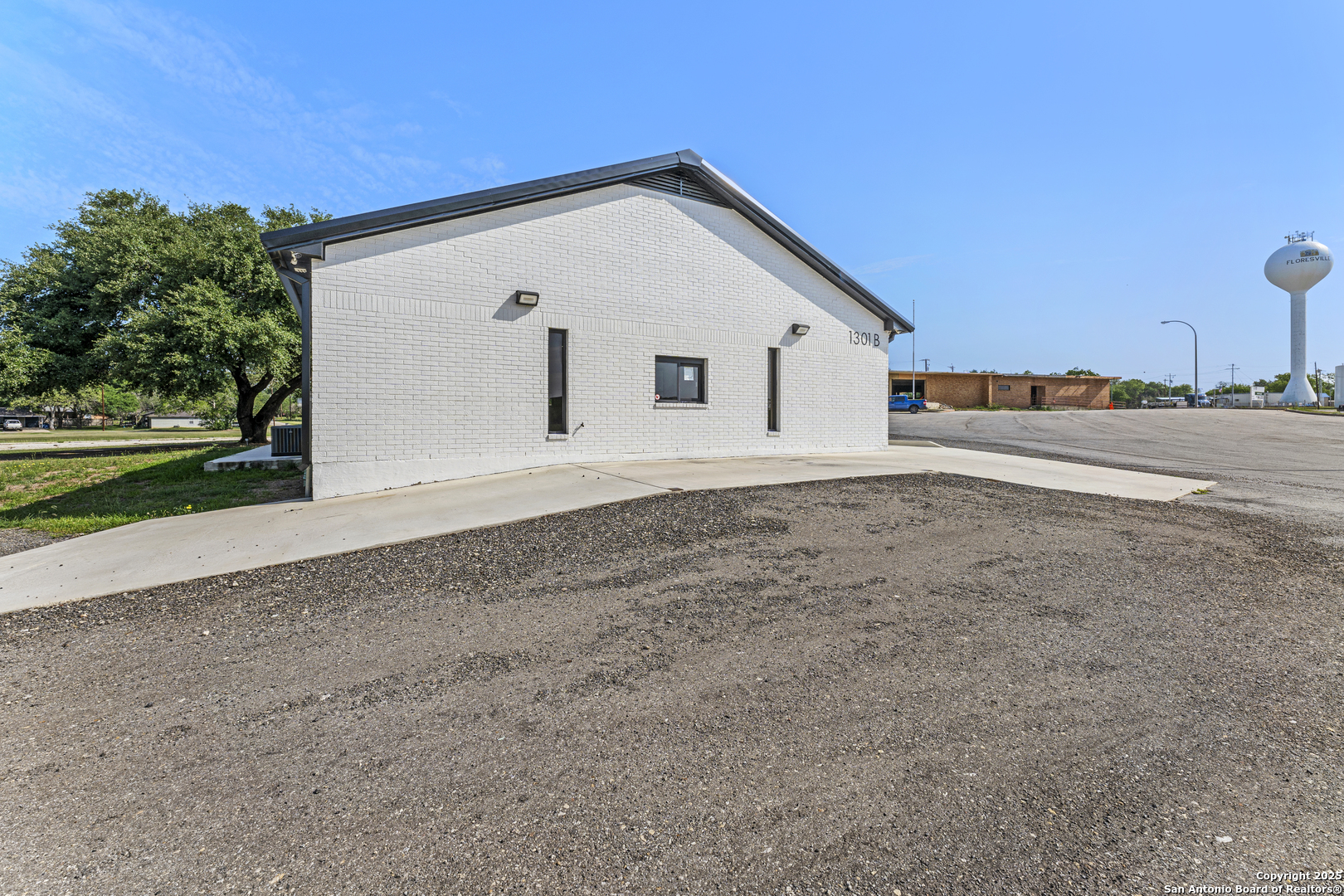 1301 Hospital Boulevard Floresville TX 78114