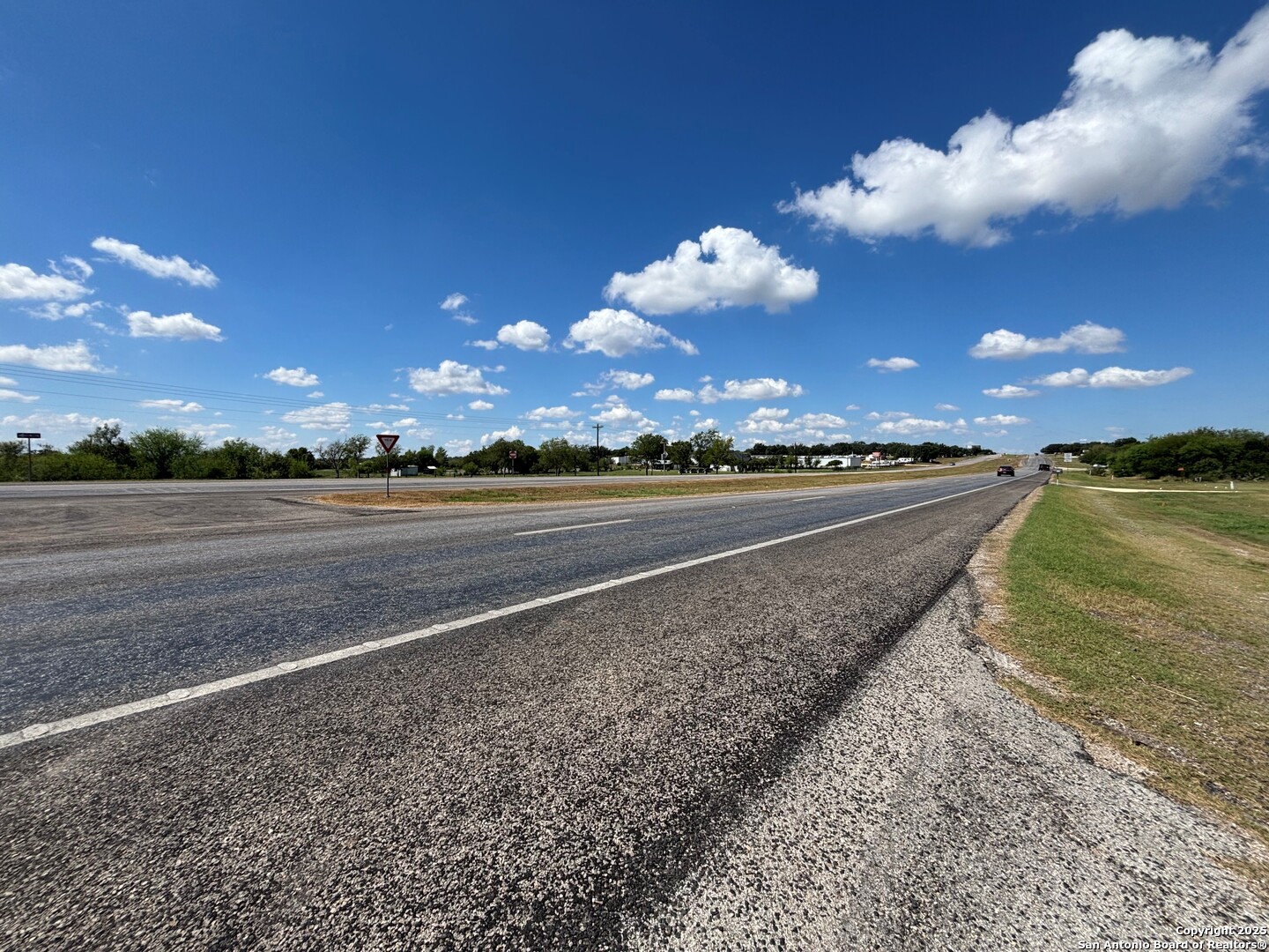 1841 Us Highway 90 Castroville TX 78009