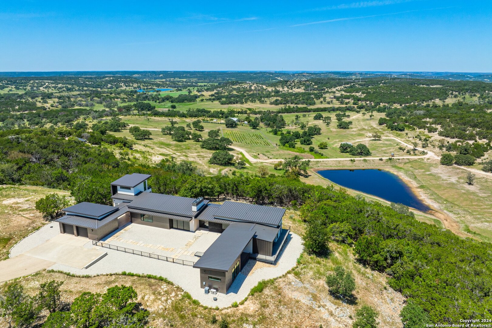 5081 Texas 173 Center Point TX 78010