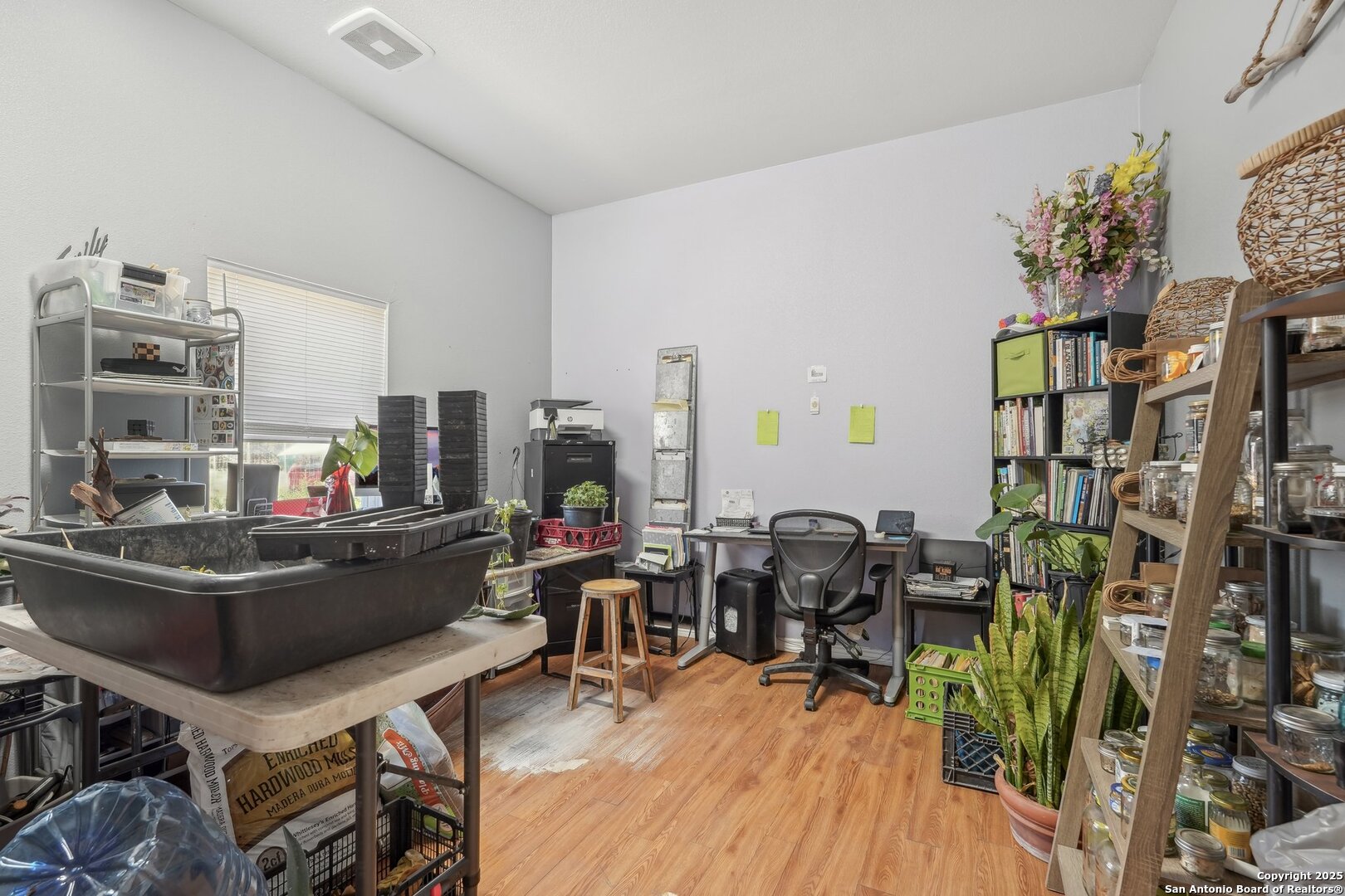 7600 Eckhert Leon Valley TX 78240