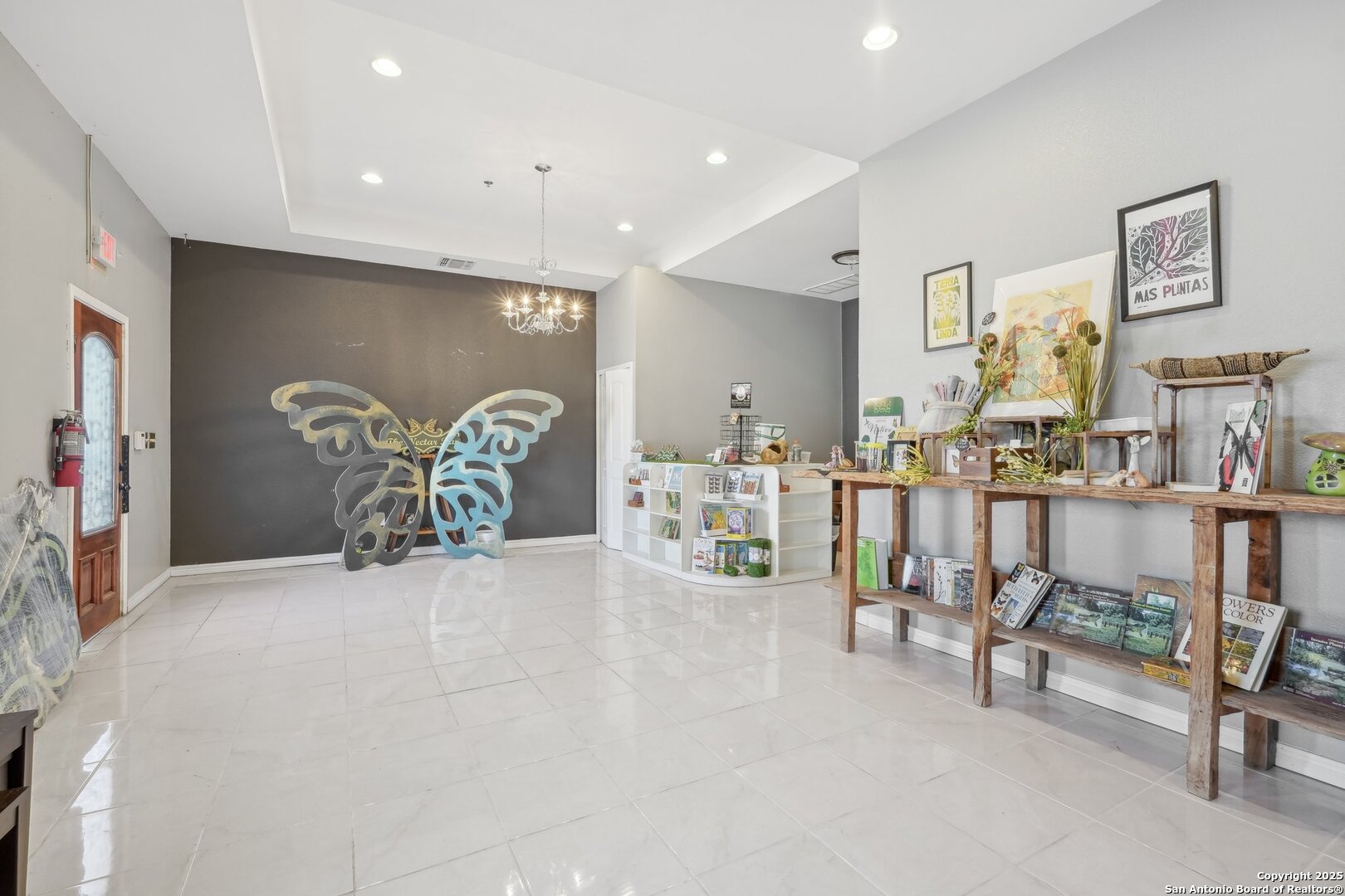 7600 Eckhert Leon Valley TX 78240