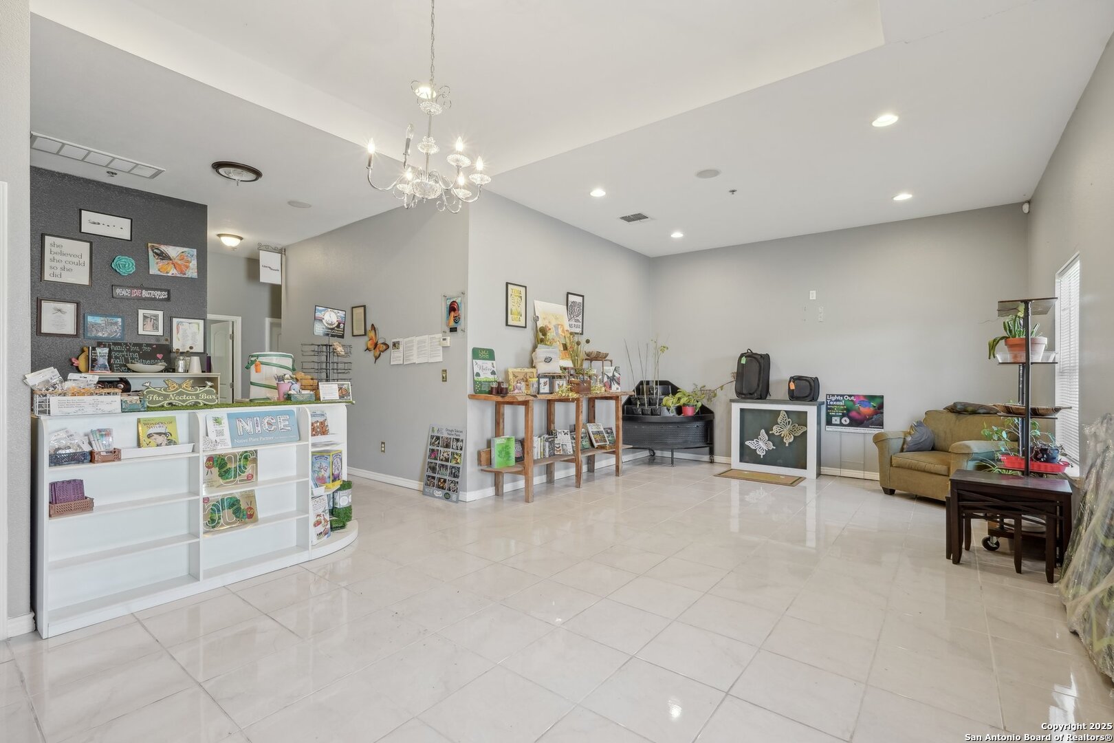 7600 Eckhert Leon Valley TX 78240