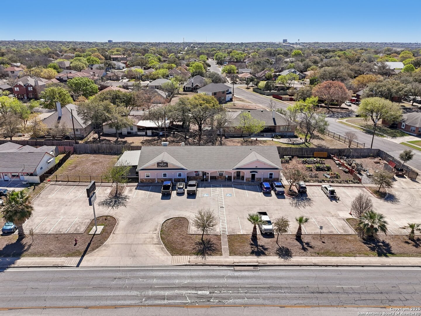 7600 Eckhert Leon Valley TX 78240