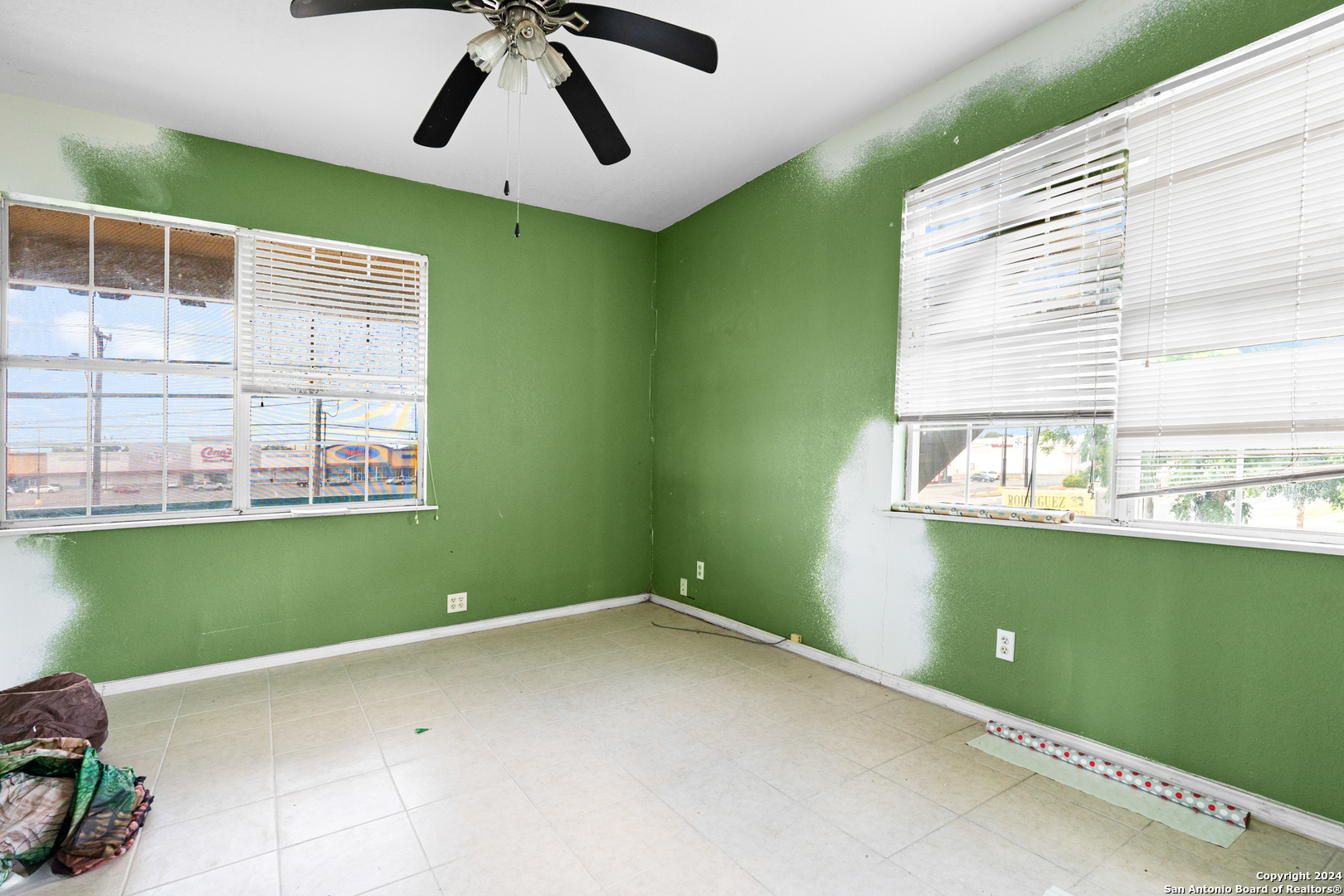 4814 W Commerce Street San Antonio TX 78237