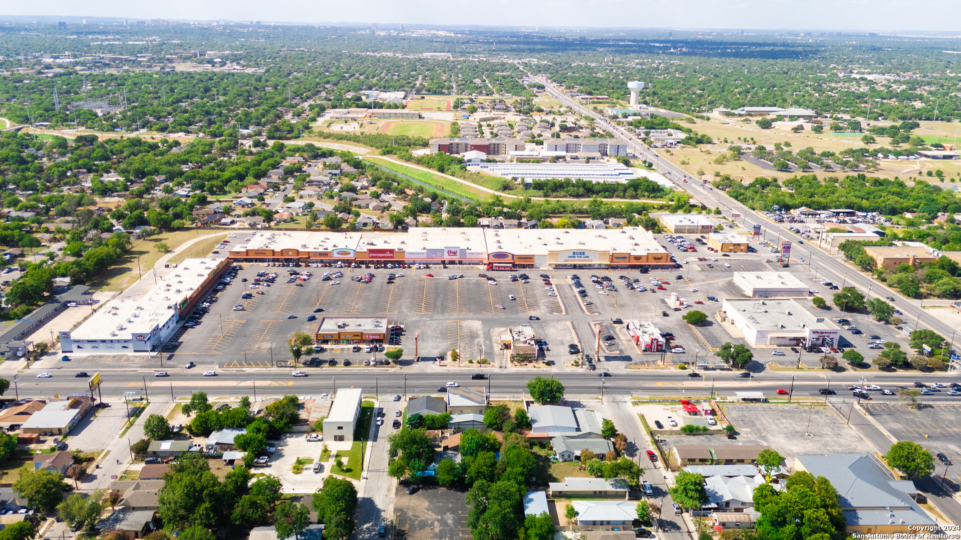 4814 W Commerce Street San Antonio TX 78237