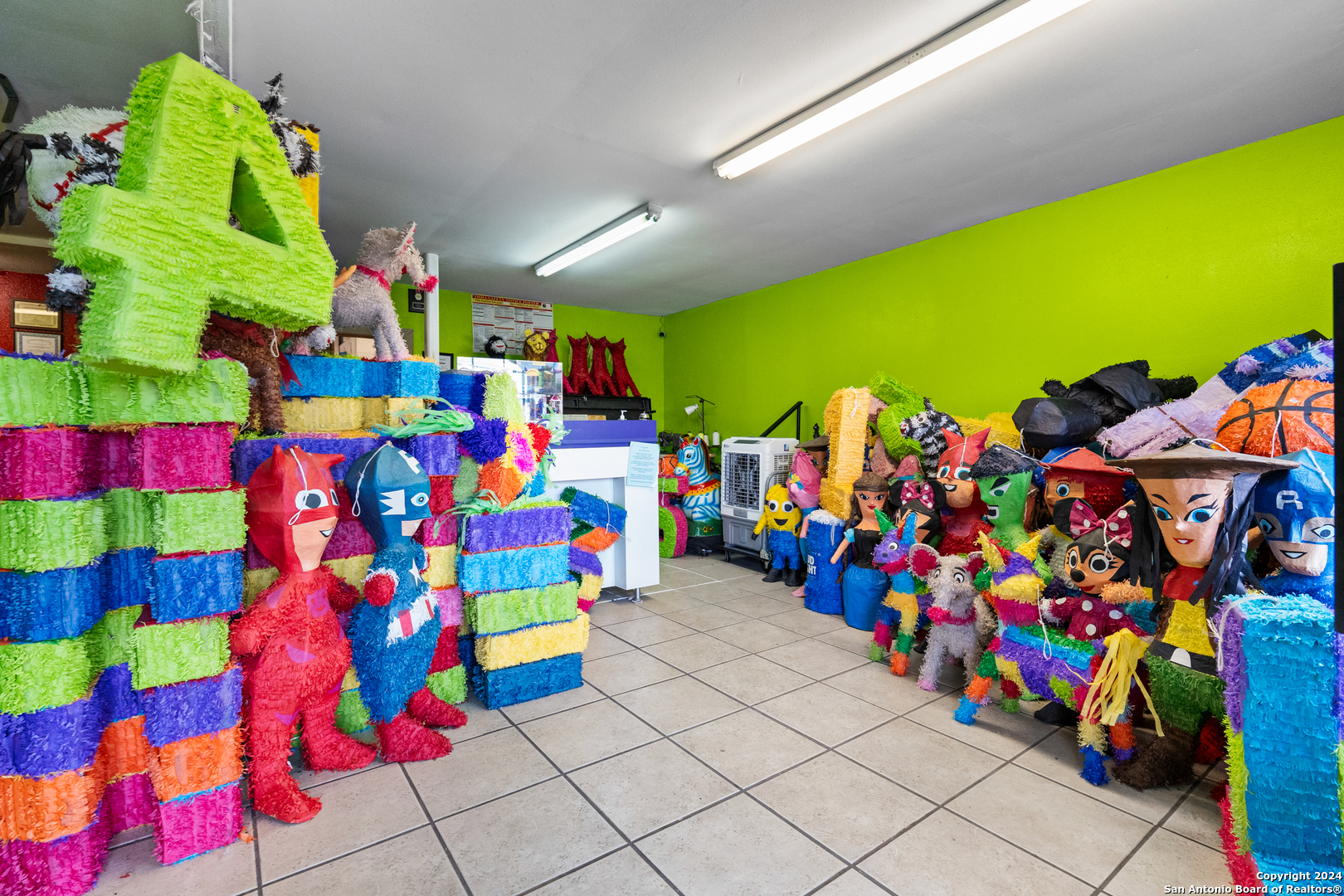 4814 W Commerce Street San Antonio TX 78237