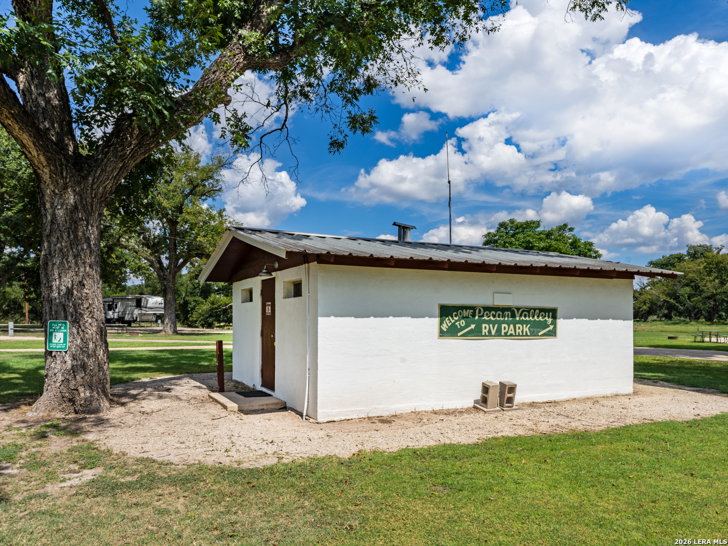 6720 W Ranch Road 1674 Junction TX 76849