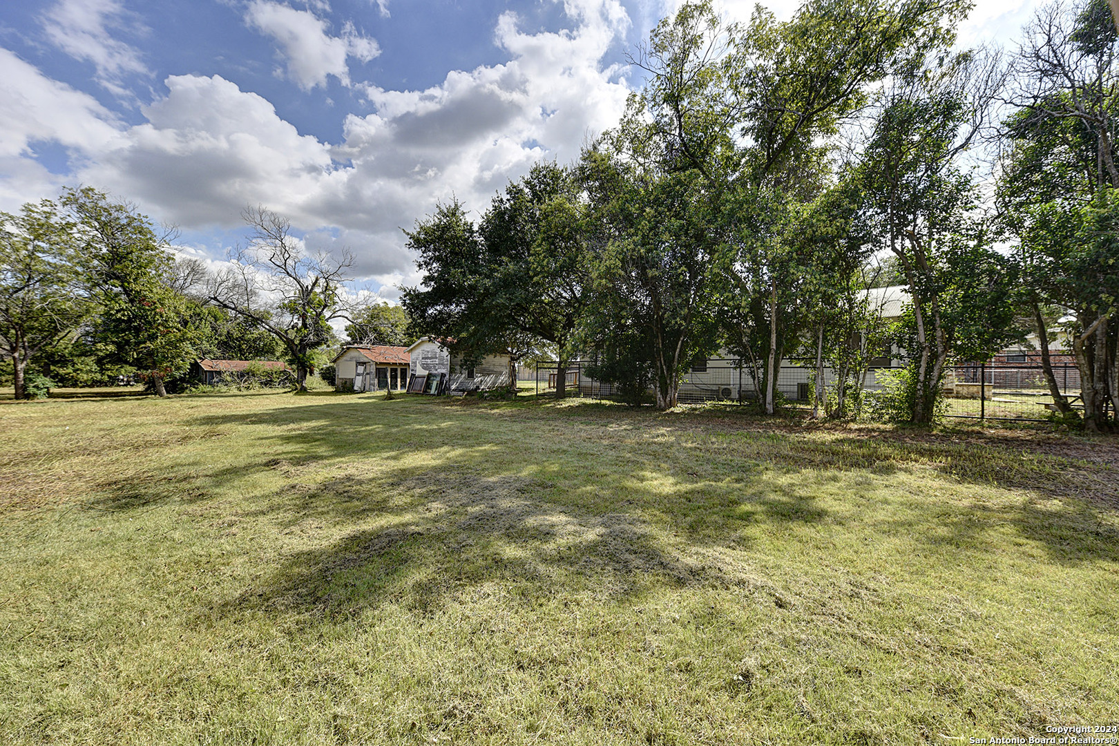 1292 N Business 35 New Braunfels TX 78130