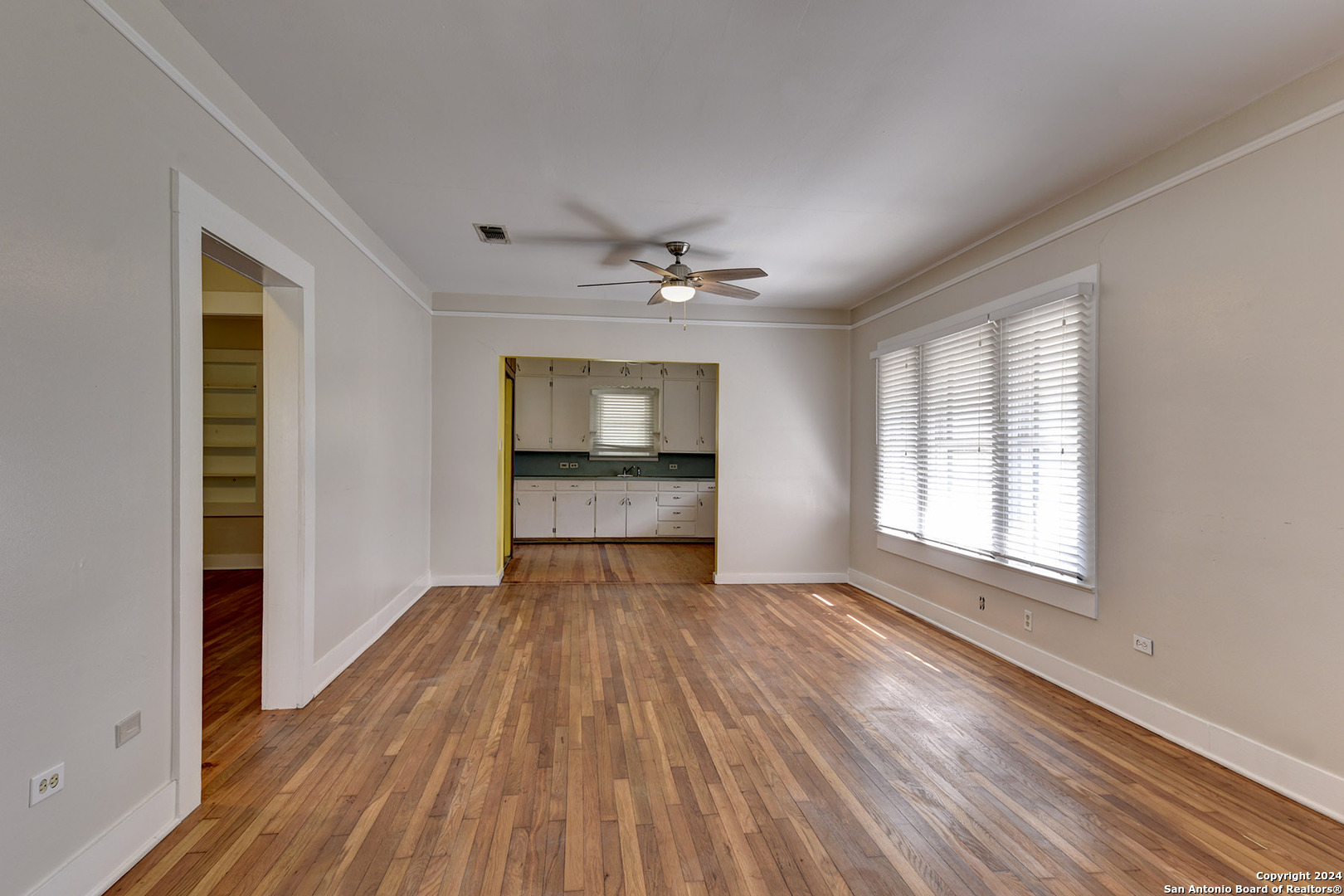 1292 N Business 35 New Braunfels TX 78130