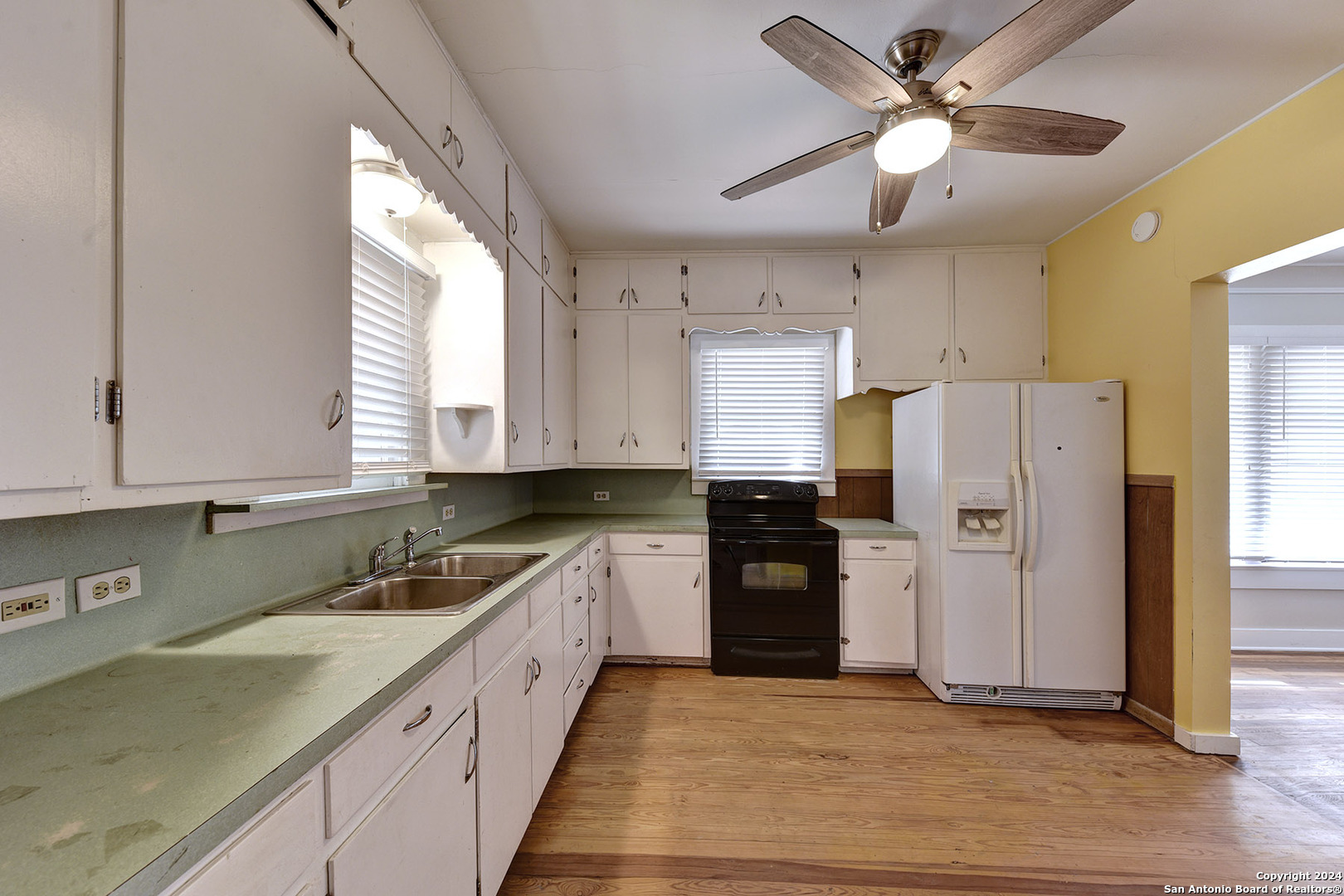 1292 N Business 35 New Braunfels TX 78130