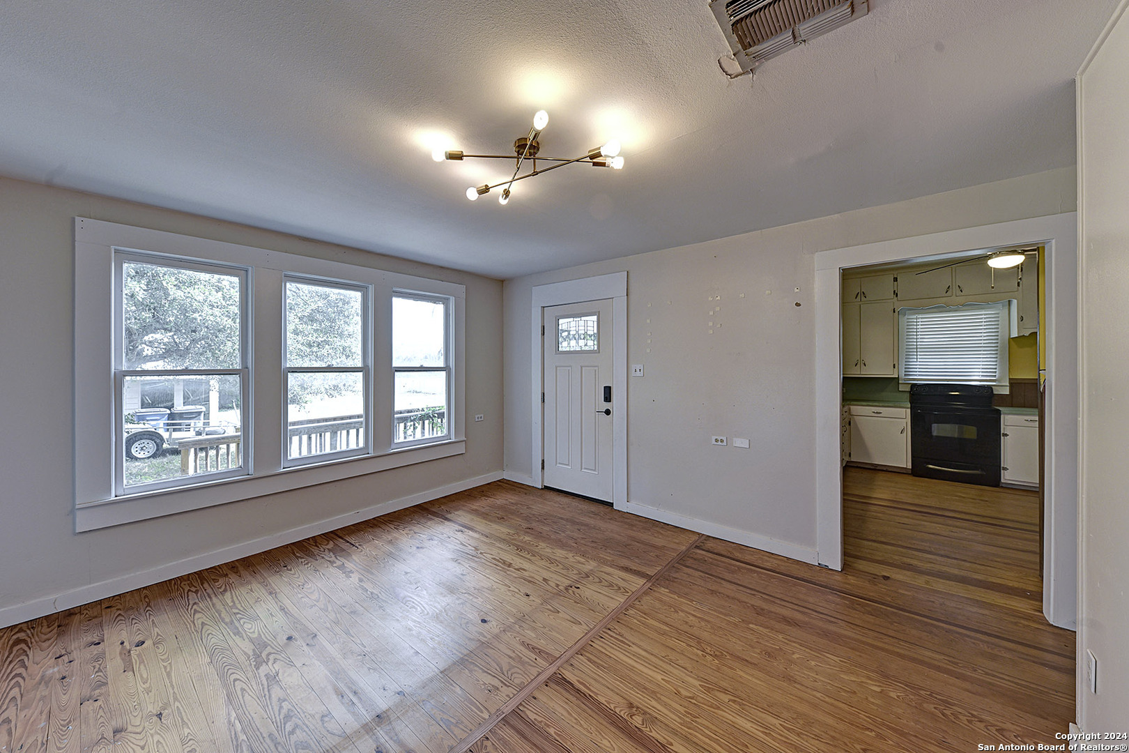 1292 N Business 35 New Braunfels TX 78130