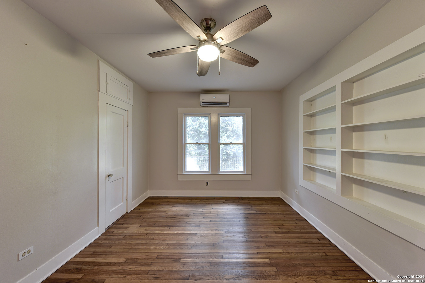 1292 N Business 35 New Braunfels TX 78130